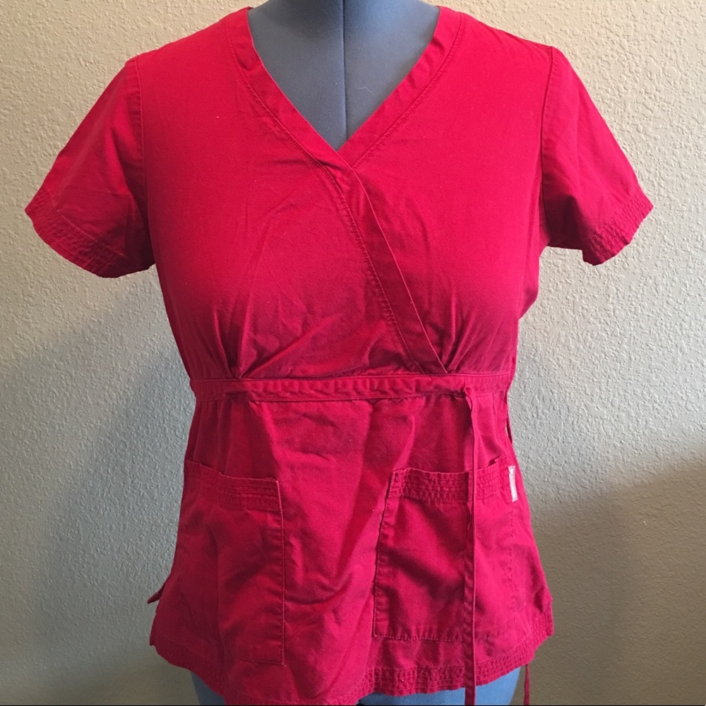 Scrub top